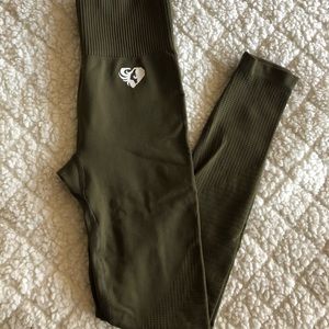 Women’s Best Power Leggings.